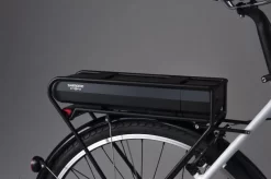 Shimano Steps - Batterie De Porte-bagages BT-E6000 / BT-E6001 -Vélo Accessoires Magasin shimano steps batterie de porte bagages bt e6000 montee droite 3840x2160